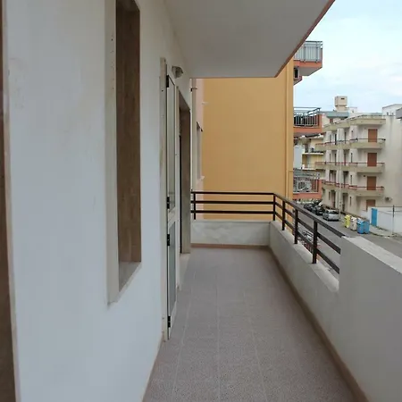 Anna's Apartment *